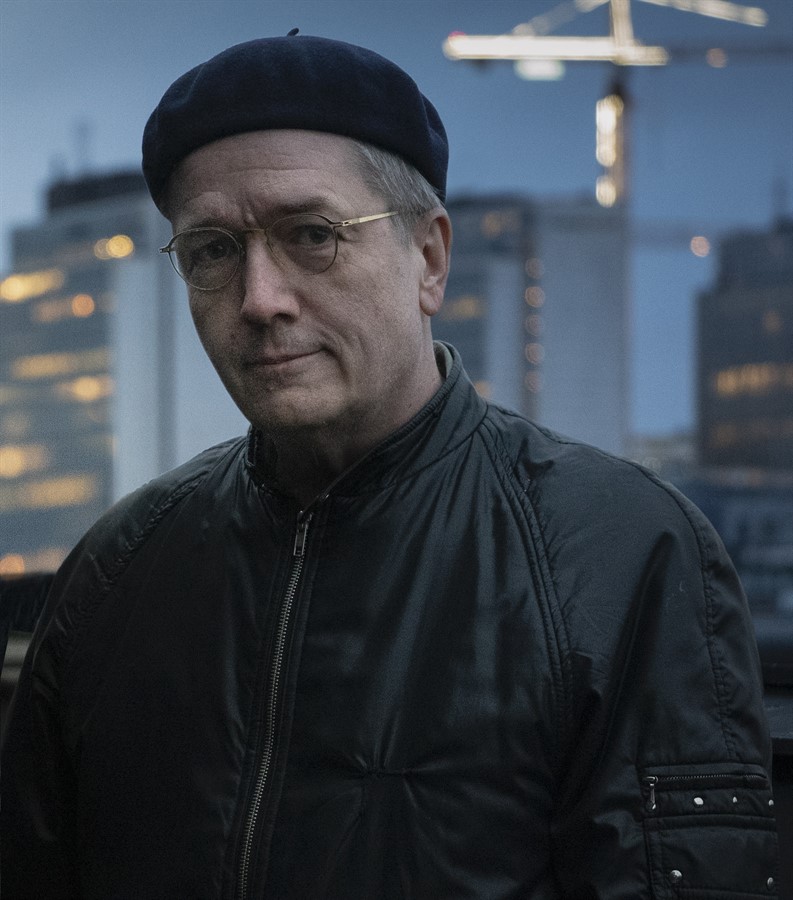 Studio Canale & Seven Stories announce Peter Straughan Tomas Alfredson's Europa